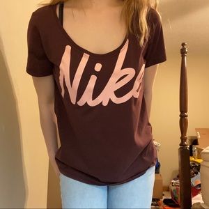 Nike Woman’s active tshirt